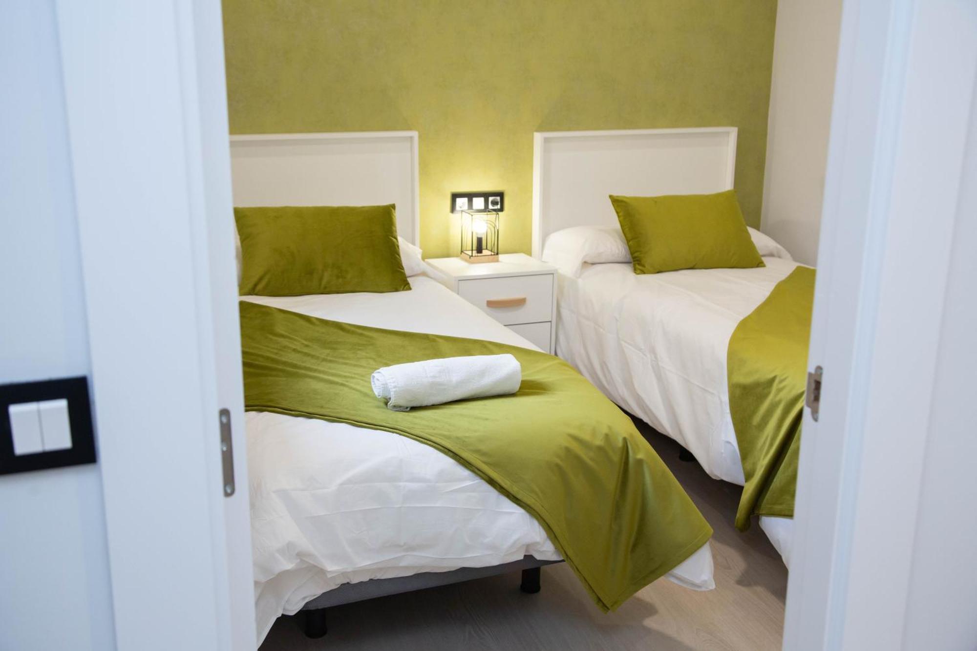 Pregonero Urban Suites - Verde Soria Bagian luar foto
